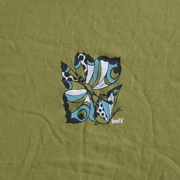 Levi's Butterflies🦋 Graphic Tee👕 - NWT - Picture 3 of 15